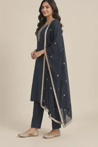 Zoya navy embroidered set